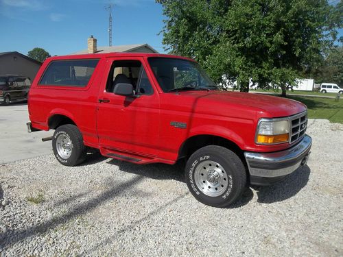 * no reserve * 1995 ford bronco xlt - 4x4 extra clean car suv very clean