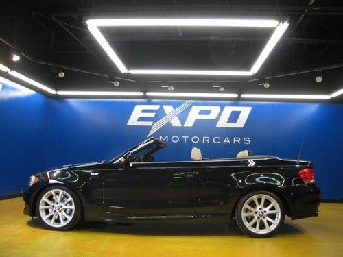 Bmw 135i convertible premium package navigation xenon usb auxiliary 15kmiles!
