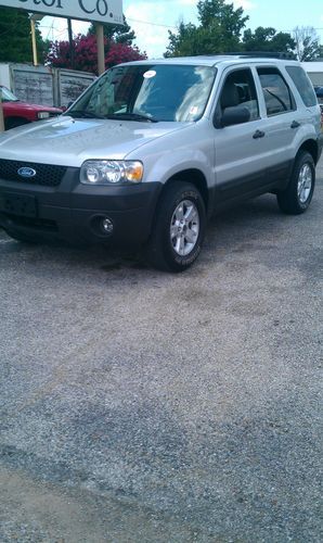 2006 ford escape xlt sport utility 4-door 3.0l