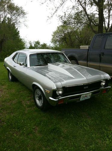 Custom 1972 chevrolet / chevy nova