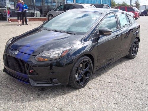 Sell New Brand New 2013 Ford Focus St Hatchback Custom Paint And