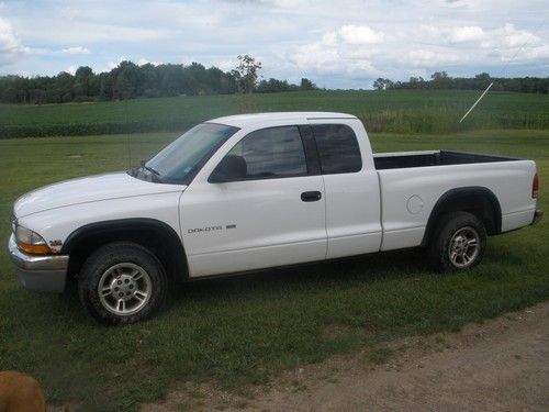 2000 dodge dakota slt extended cab pickup 2-door 3.9l