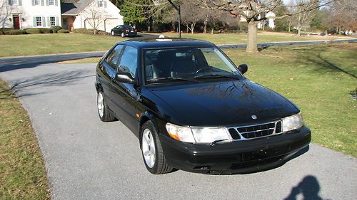 1997 saab 900 se turbo hatchback 2-door 2.0l