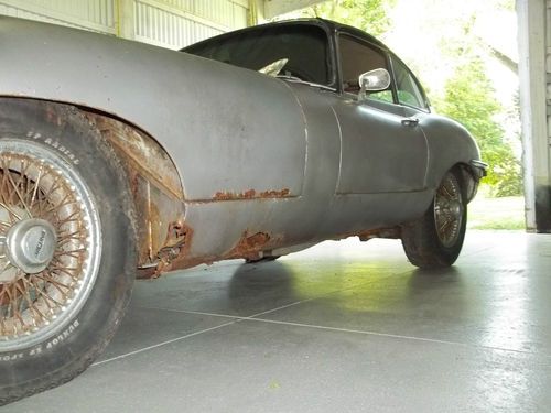 1970 Jaguar XKE 2 Seater Coupe. Barn Find Project, image 6