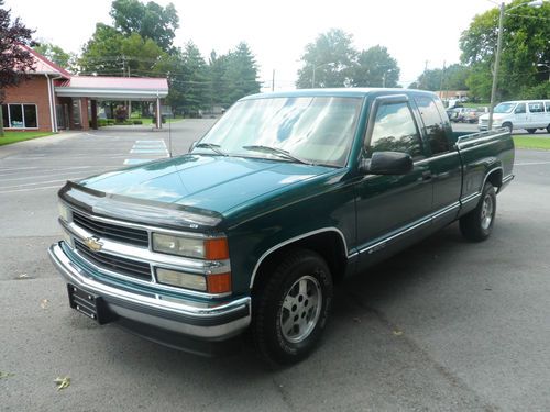 Sell Used 1995 Chevrolet C1500 Silverado Extended Cab Pickup