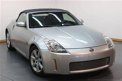 2004 nissan 350z enthusiast convertible xenons 6 spd nav sat 65k miles warranty