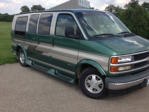 1999 chevy express conversion van -- 7 passenger with drop down tv -- no reserve