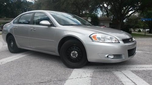 2008 beautiful silver **low 94k miles** one officer assigned real nice car