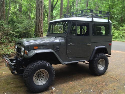 1972 toyota land cruiser no rust fresh resto-mod fuel injected v6 lifted
