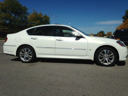 2010 infinit m35x like new only 38k miles, advanced technology package