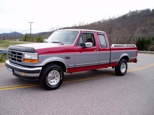 1994 ford f-150 xlt ex/cab .. 73k miles ... like new .. v8. automatic. a/c ..