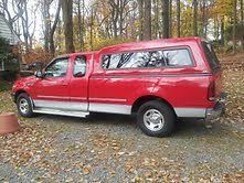1997 ford f-150 base extended cab pickup 3-door 4.6l with matching cap