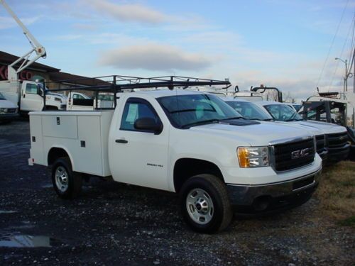 2012 gmc 2500hd utility service truck 44k mi.  fact. warranty, commercial truck