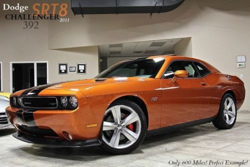 2011 dodge challenger srt8 392 *$48k+msrp* 600 miles! navigation well optioned!!