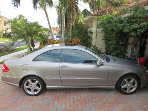 2004 mercedes-benz clk500 base coupe 2-door 5.0l