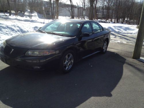 Beautiful 2005 pontiac bonneville sle,one owner