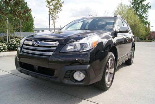 2013 subaru outback 2.5i limited. special appearance. crystal black silica.