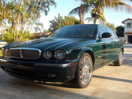 2005 jaguar xj8 l sedan **florida car**low 86,000 miles***british racing green