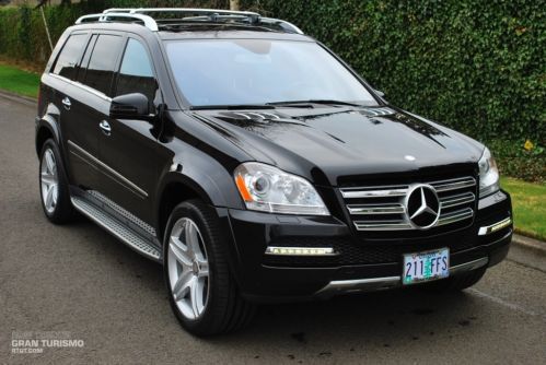 Rear dvd entertainment, heated/cooled seats, navigation, 21&#034; amg wheels