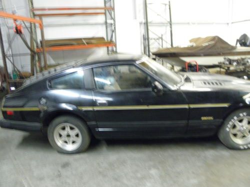 1982 zx, black &amp; gold, excellent motor and drive train, some new parts