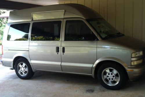 2003 chevrolet astro ls raised roof braun handicap lift - wheelchair