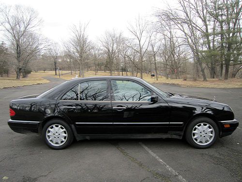 1999 mercedes benz e-320 with 4matic and no reserve