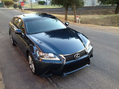 2013 lexus gs350 only 3k miles in excellent condition!!