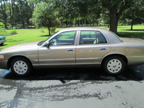 2005 mercury grand marquis gs sedan 4-door 4.6l