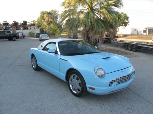 2003 ford thunderbird t bird damaged wrecked rebuildable salvage low reserve 03