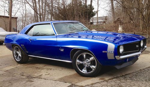 1969 camaro ss 396  with very strong 427 beautiful car in tru blue pearl