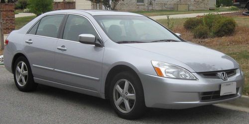Sell used 2004 Honda Accord EX Sedan 4 Door 3 0L in Madison Wisconsin 