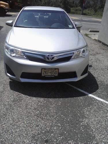 2012 toyota camry  mint condition **low miles** like new with all warrantys