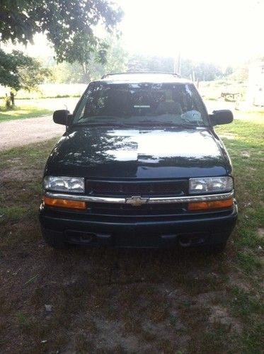 2002 chevrolet blazer ls sport utility 2-door 4.3l