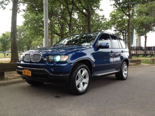 Bmw x5 low 39k miles awd, premium package, sport package, cold weather package,