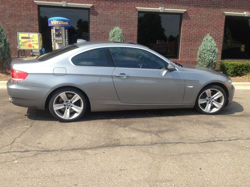 Bmw 335 xi coupe manual sports navigation winter package and wheels