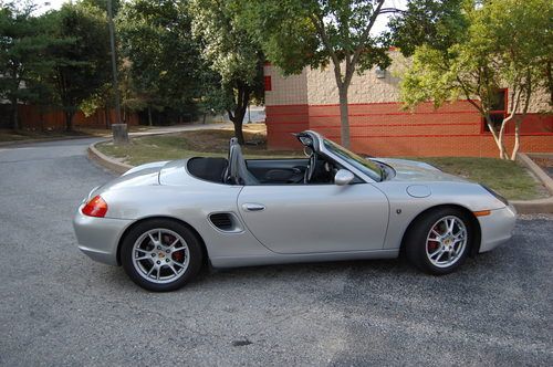 2000 porsche boxster roadster convertible 2-door 2.7l