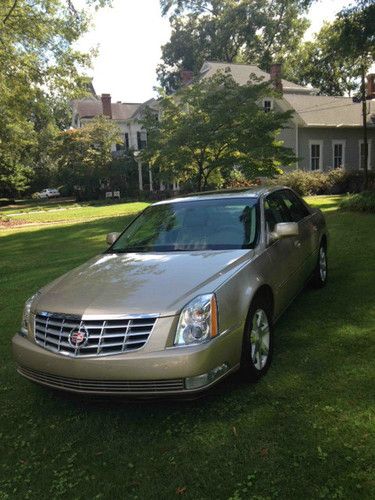 2006 cadillac dts, 39309 miles, one owner