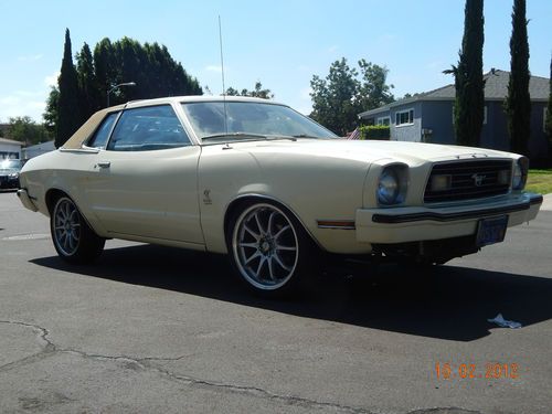 1977  mustang 2 coupe 5.0l no reserve