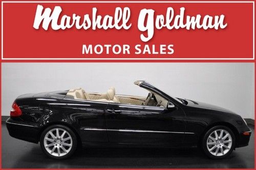 2007 mercedes benz clk 350 cab black with stone only 11,500 miles