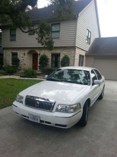 2008 mercury grand marquis gs sedan 4-door 4.6l