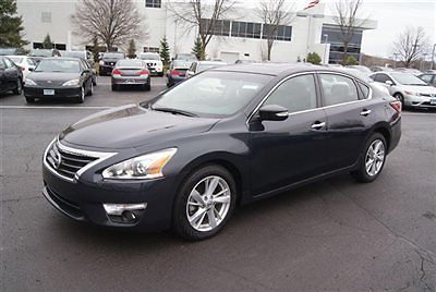 Pre-owned 2013 altima 2.5 sl, leather, bose, sunroof, remote start, 16311 miles
