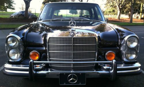 1971 mercedes benz 300sel 3.5 300 sel heckflosse fintail w109 air suspension v8