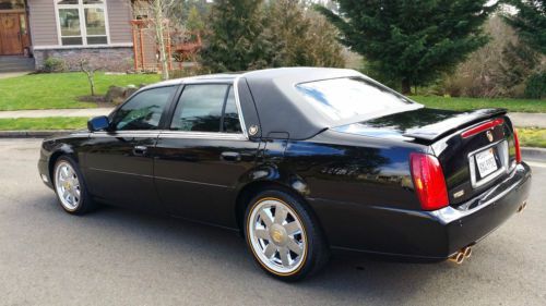 2004 cadillac deville dts sedan 4-door 4.6l only 25,814 original miles!!!