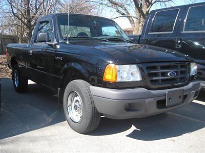 2002 ford ranger xl 5-speed manual  low miles