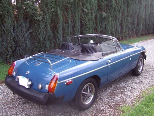 Beautiful 1974.5 teal blue mgb roadster with rebuilt engine &amp; like new interior