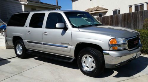 2004 yukon xl slt 4x4 low miles, fully loaded, new tires, new battery