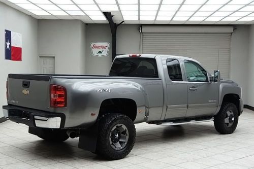 Sell used 2008 Chevy 3500HD Diesel 4x4 Dually Extended Cab ...