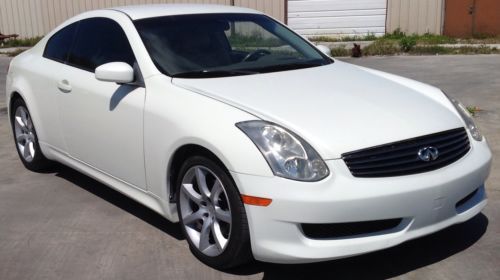 2007 infiniti g35 coupe 6 speed pearl white with tan interior 47,000 miles