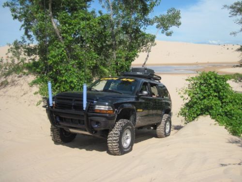 1998 dodge durango lifted dune toy