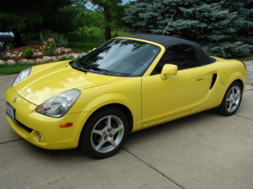 2003 toyota mr2 spyder base convertible 2-door 1.8l